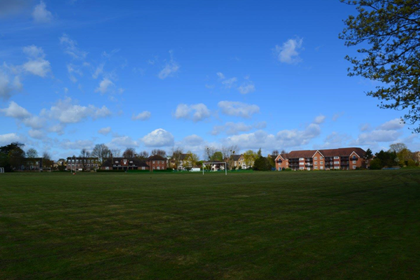 SECRET DEAL OPPOSED BY FOUNDATION